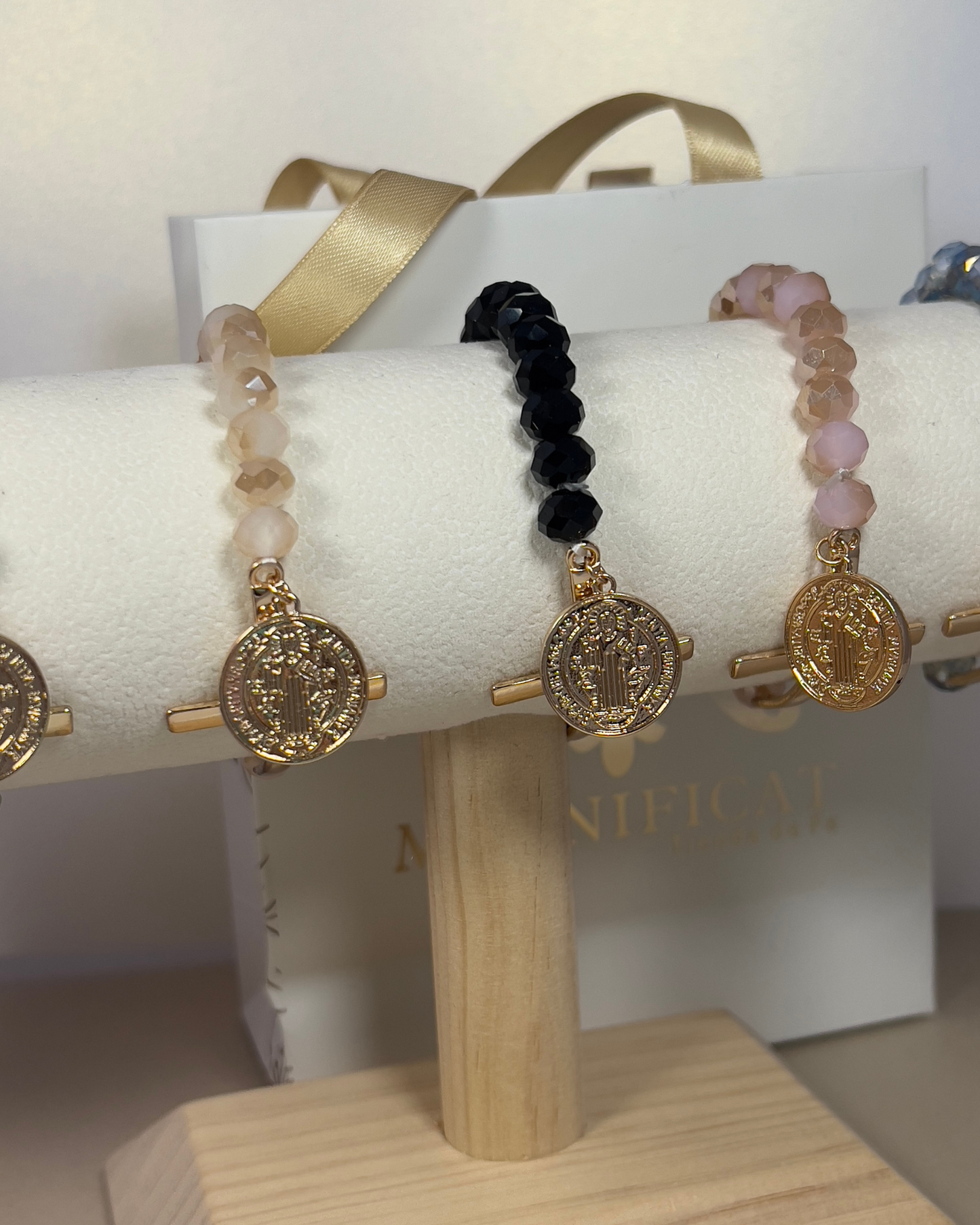PULSERA CRUZ DE SAN BENITO