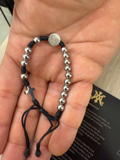 PULSERA CABALLERO DIJES SAN BENITO Y CRUCIFIJO