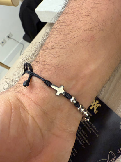 PULSERA CABALLERO DIJES SAN BENITO Y CRUCIFIJO