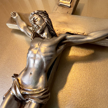 CRUCIFIJO CUERPO COMPLETO